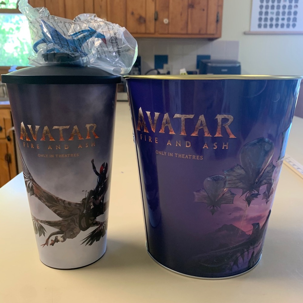 Avatar Fire and Ash Movie Theater Popcorn Tin Souvenir Cup AMC Ikran Topper NEW